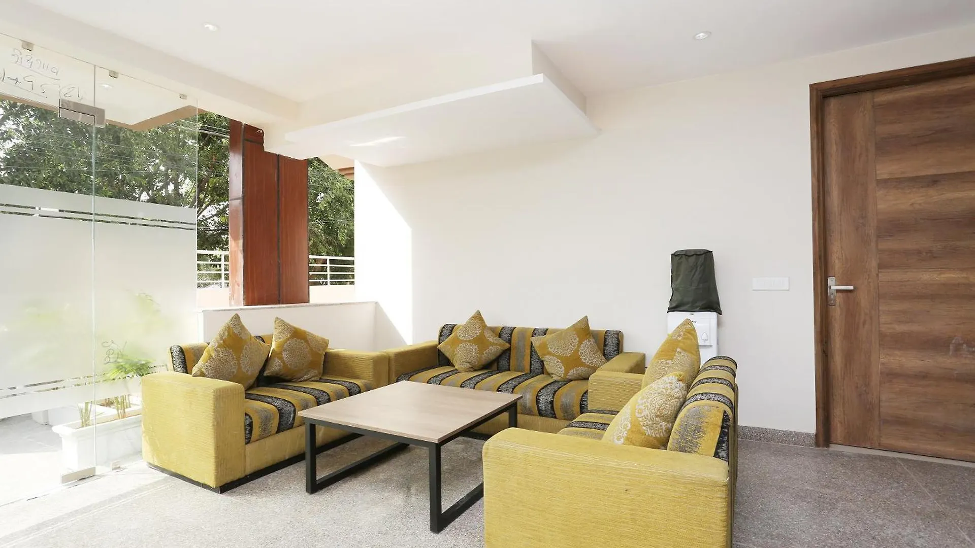 Collection O Paradise Franchisee Near Appu Ghar Gurgaon Hotel